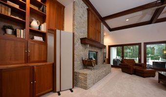10671 Geist Ridge Ct, Fishers, IN 46040