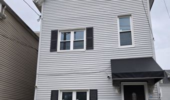 549 AVENUE E 2nd Floor, Bayonne, NJ 07002