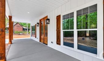 2206 N Asheboro School Rd, Asheboro, NC 27205