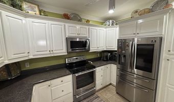 592 Plantation Dr, Andalusia, AL 36421