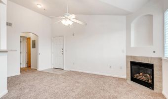 5723 N Gibralter Way 301, Aurora, CO 80019