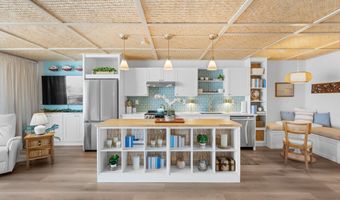 75-5782 KUAKINI Hwy 311, Kailua Kona, HI 96740