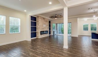 5116 COASTAL SCENE Dr, Apollo Beach, FL 33572