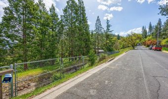 Terrace Street, Ashland, OR 97520