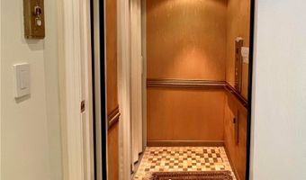 6883 Crest Rd, Rancho Palos Verdes, CA 90275