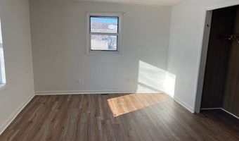 6000 W Beecher Apt B, Clayton, MI 49235