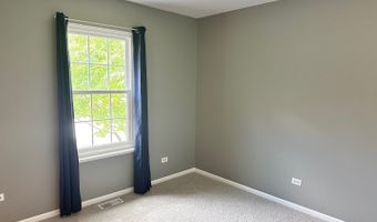 24 Cedar Grove Ct, Algonquin, IL 60102