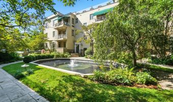 2376 Madison Rd, Cincinnati, OH 45208