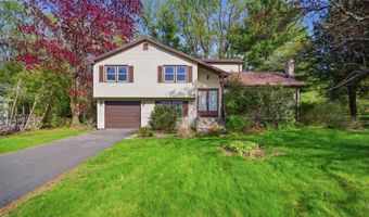 218 Woodland Ave, Bloomfield, CT 06002