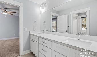 7787 S Gracemoor Ct SE, Alto, MI 49302