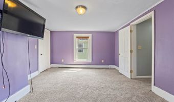 130 W Broadway, Bangor, ME 04401