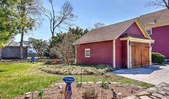 324 Pleasant St, East Providence, RI 02916