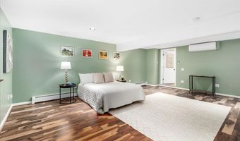 98 Woodview Hts, Bradford, NH 03221