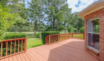 160 Apple Blossom Dr, Brandon, MS 39047