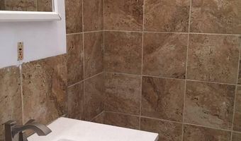 3520 W PL NW #103, Washington, DC 20007