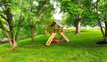 375 Lane 175 Lime Lk, Angola, IN 46703