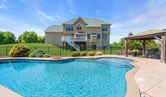 42 Ridgeview Way, Allentown, NJ 08501