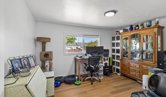 2681 D St, Springfield, OR 97477