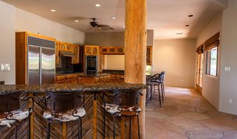 40777 N ECHO CANYON Dr, Cave Creek, AZ 85331