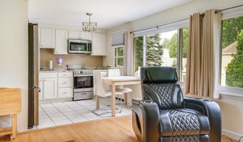 177 Elm St, Andover, MA 01810