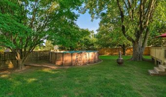 1626 Porter Ave, Aurora, MO 65605