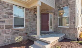 3341 Roseford Blvd, Ann Arbor, MI 48105