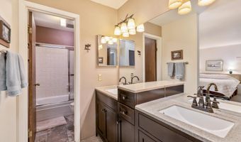 790 Stone Creek Dr 1, Avon, CO 81620