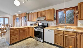 17520 Snow Crest Ln, Anchorage, AK 99516