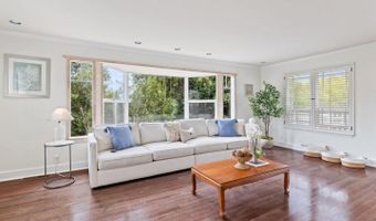 674 Clubhouse Dr, Aptos, CA 95003