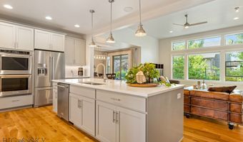 2148 Southbridge Dr, Bozeman, MT 59718