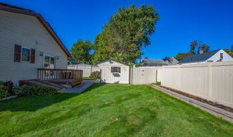 60 S Alhambra Cir, Agawam, MA 01001
