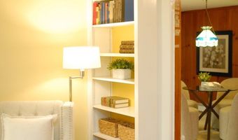 6 Hosmer St, Acton, MA 01720
