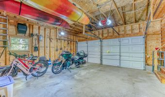 757 Maple St, Bethlehem, NH 03574
