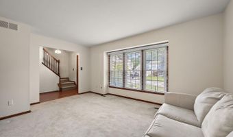 8 SIGNAL HILL Dr, Hockessin, DE 19707