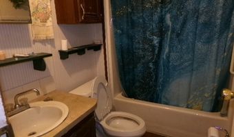 1461 Apache Rd, Albany, GA 31705