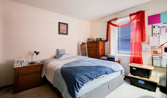 667 Tamarac Blvd, Addison, IL 60101