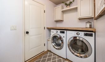 4608 NE Wanda Dr, Ankeny, IA 50021