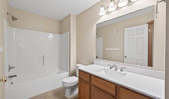 6213 Maclynn Ave NE, Albertville, MN 55301