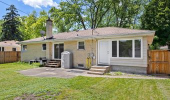 323 S Prindle Ave, Arlington Heights, IL 60004