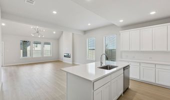 733 Lyft Ln, Aledo, TX 76008
