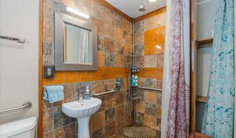20525 E MOUNTAIN COUNTRY Ln, Brightwood, OR 97011