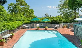 315 Ocean Ave, Newport, RI 02840