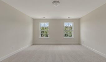 400 Shelby Meadow Ln, Angier, NC 27501