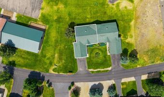 521 Stoneridge Rd, Blanchard, ID 83804