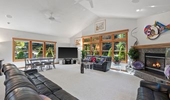 229 Harbor Dr, Bigfork, MT 59911
