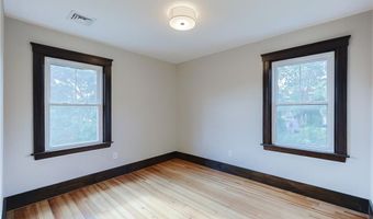 65 Burton St 3, Bristol, RI 02809