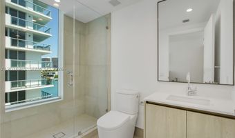 9221 E Bay Harbor Dr 511, Bay Harbor Islands, FL 33154