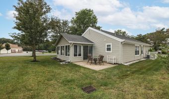 211 Pine Oak Blvd, Barnegat, NJ 08005