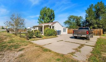 3208 CHEYENNE St, Cheyenne, WY 82001