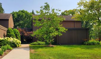 1 Westbury Ct, Ann Arbor, MI 48105